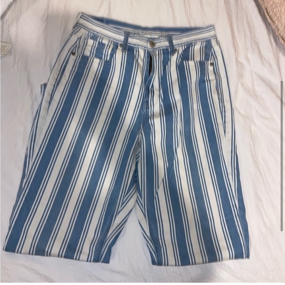Blue and White Striped American Eagle Jeans - Picture 3 of 5